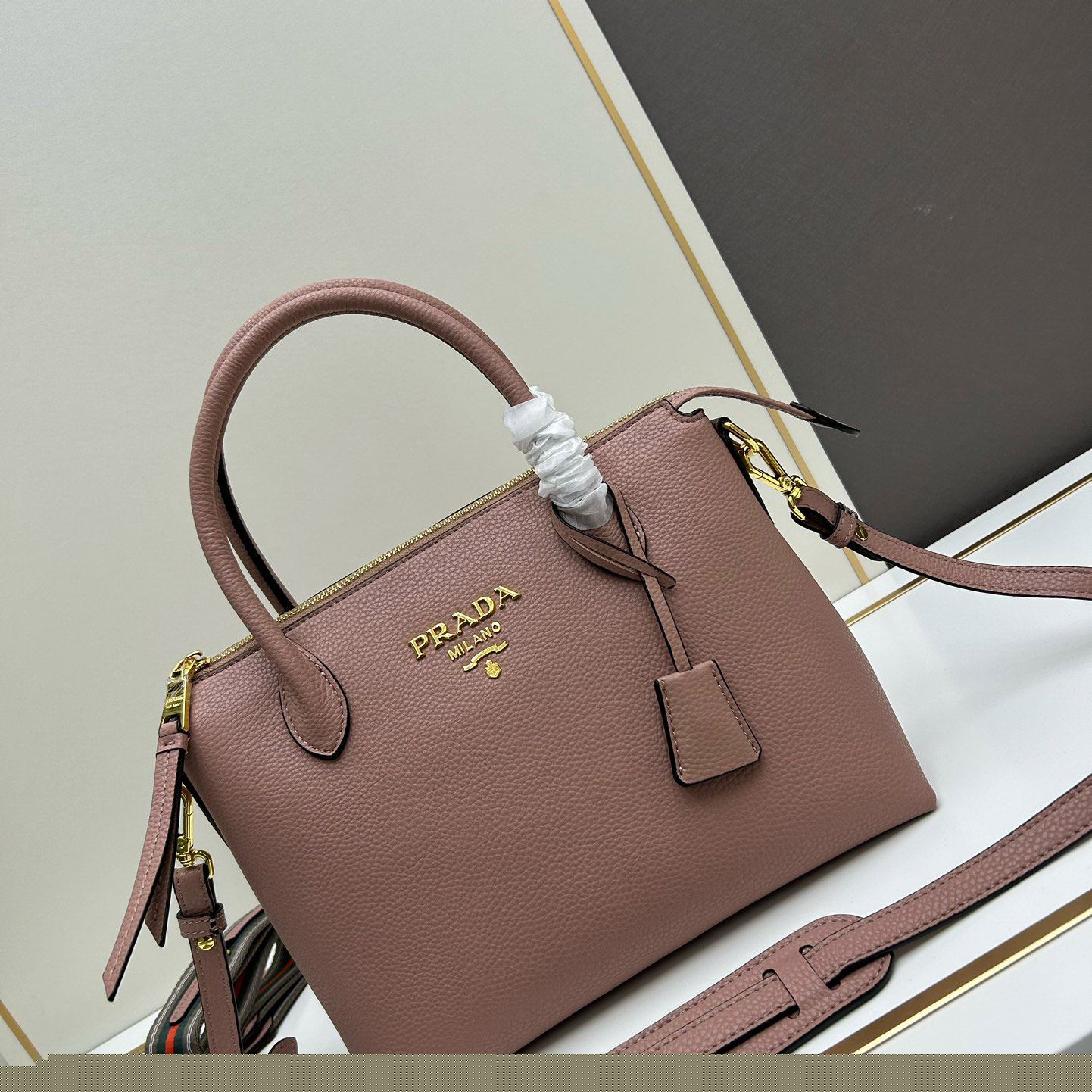 Pra*a top handle bags